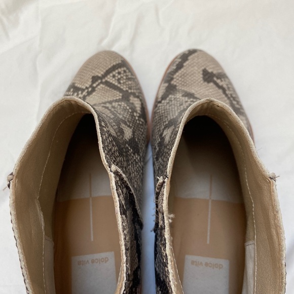 Women’s Dolce Vita faux snakeskin ankle booties. Style: TAVIN. Size 8M. Like new - Picture 14 of 14